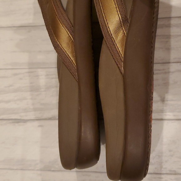 Vionic | Tide Flip Flop | Bronze | Sz 10 - Picture 10 of 14
